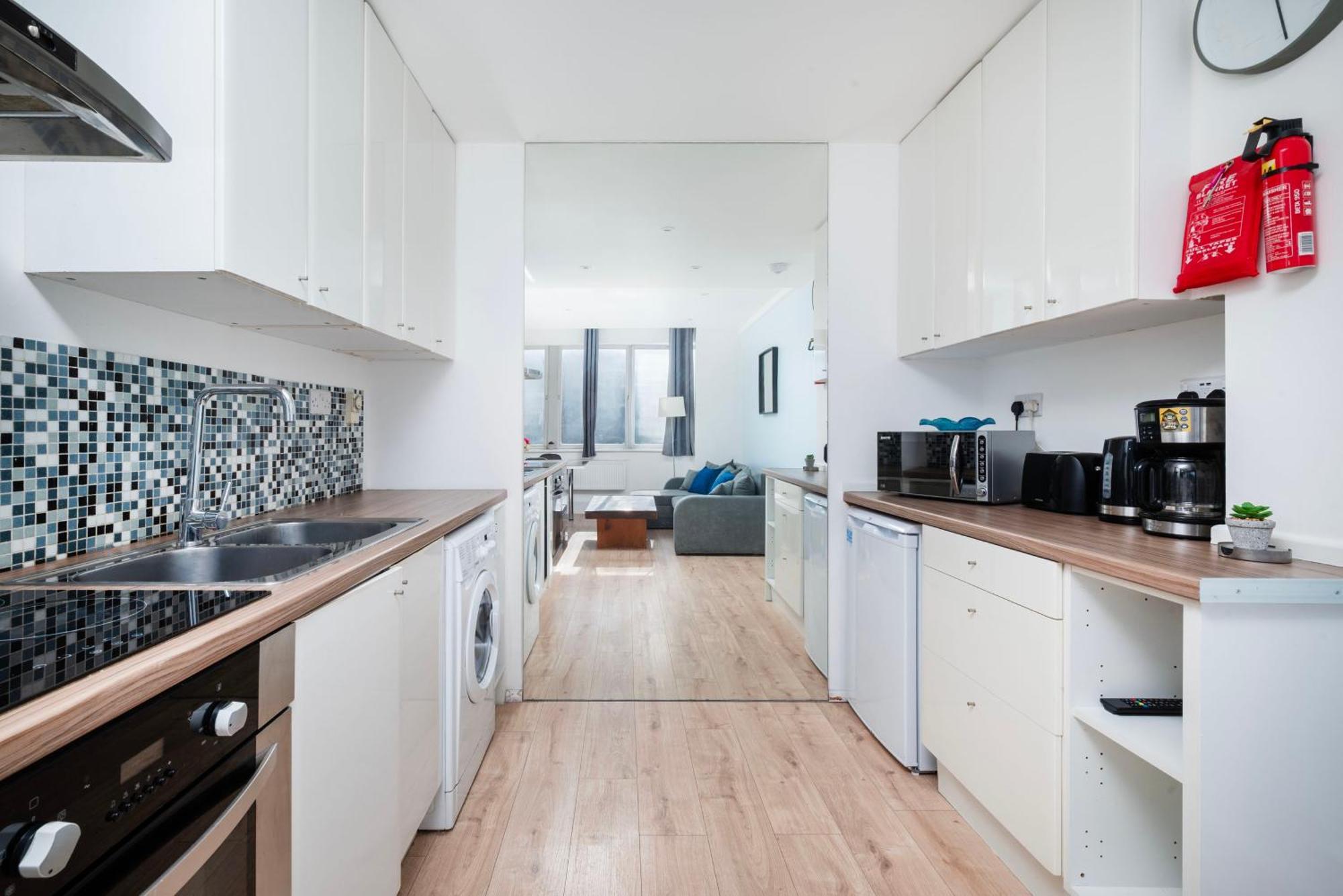 Berwick Street Central Apartments Londra Exterior foto
