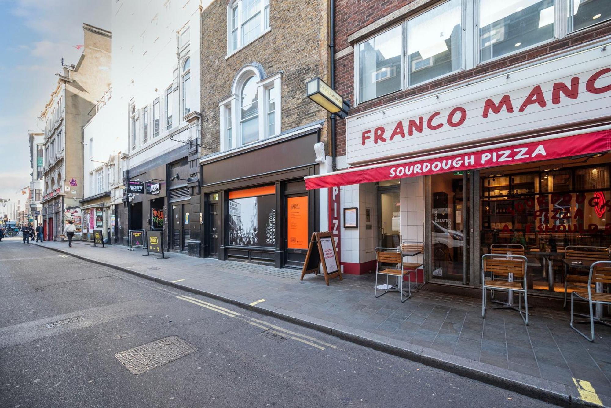 Berwick Street Central Apartments Londra Exterior foto